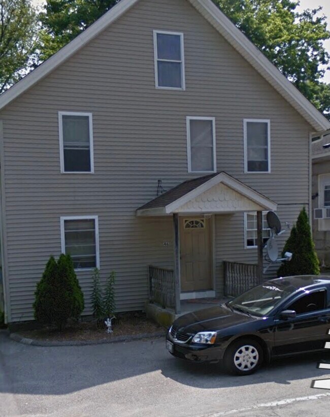 46 N Main St Rentals in Bradford, RI