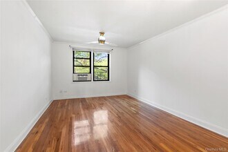 102-32 65th Ave in Queens, NY - Building Photo - Building Photo