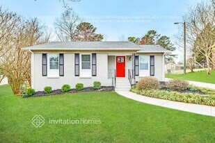 9924 Starwood Dr in Charlotte, NC - Building Photo