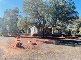 3605 Moki Dr in Sedona, AZ - Building Photo