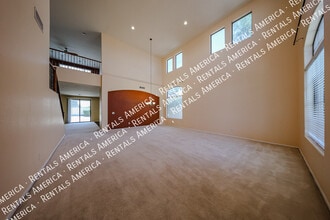 4429 W Paseo Way in Phoenix, AZ - Building Photo - Building Photo
