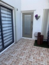 6524 SW 114th Ave in Miami, FL - Building Photo - Building Photo