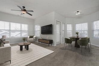 Canyon Club at Perry Crossing in Plainfield, IN - Foto de edificio - Building Photo