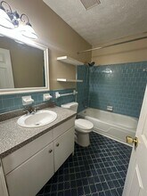 524 San Marcos Way in Stone Mountain, GA - Building Photo - Building Photo