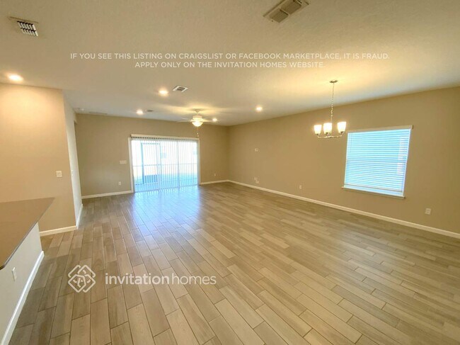 11375 Oyster Creek Rd in Jacksonville, FL - Building Photo - Building Photo