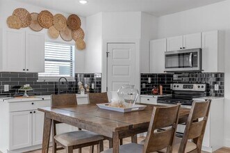 2111 Wright St in Greenville, TX - Building Photo - Building Photo