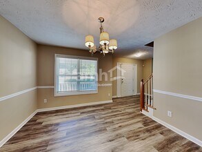 2912 Canopy Cir in Snellville, GA - Foto de edificio - Building Photo