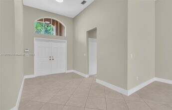 16210 SW 36th St in Miramar, FL - Building Photo - Building Photo