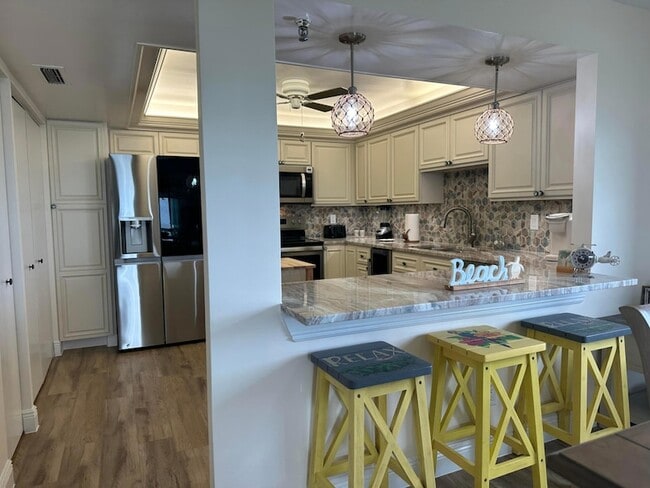 3100 N Hwy A1A, Unit 502 in Fort Pierce, FL - Building Photo - Building Photo