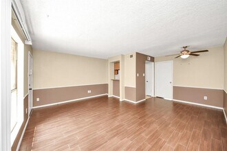 1516 Bay Area Blvd in Houston, TX - Building Photo - Building Photo