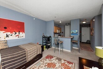 222 N Columbus Dr in Chicago, IL - Building Photo - Building Photo