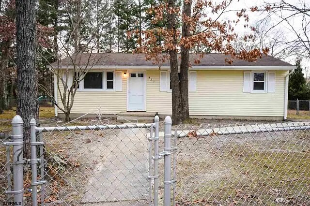 423 S Willow Ave in Galloway, NJ - Building Photo