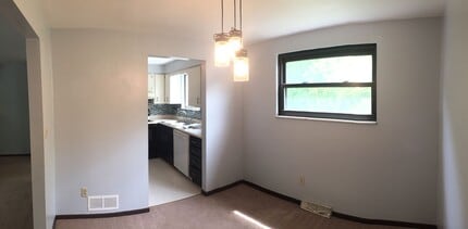 88 Locust Ridge Dr in Pittsburgh, PA - Building Photo - Building Photo