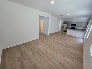 214 Penfield Wy in Raeford, NC - Building Photo - Building Photo