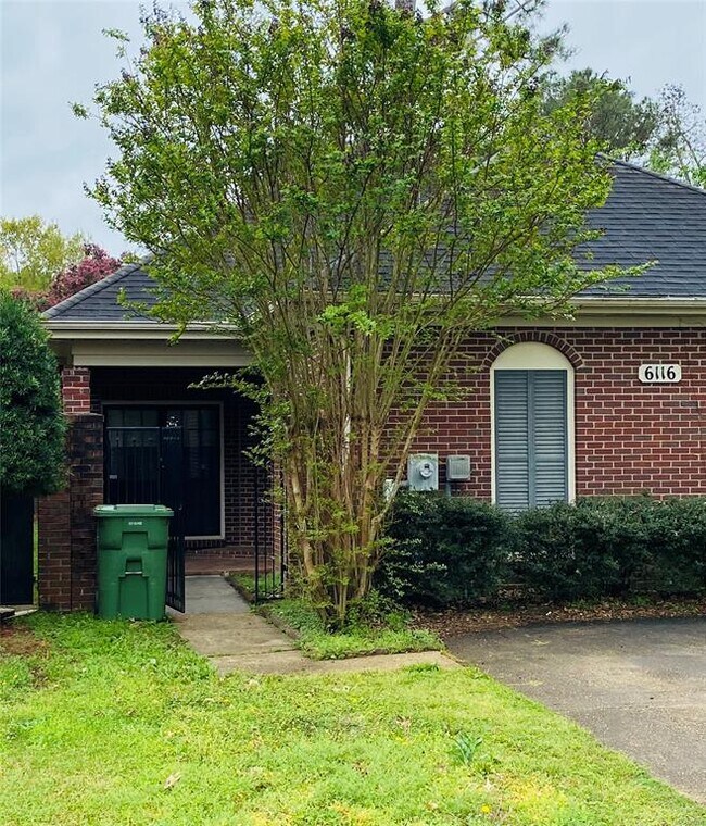 6116 Bell Rd Manor in Montgomery, AL - Building Photo - Building Photo