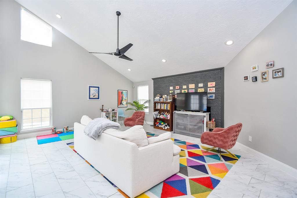 7518 Teal Run Dr in Houston, TX - Building Photo