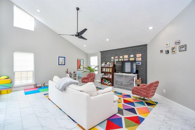 property at 7518 Teal Run Dr