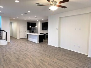 2103 Tasmanian Tiger Trace in Austin, TX - Building Photo - Building Photo