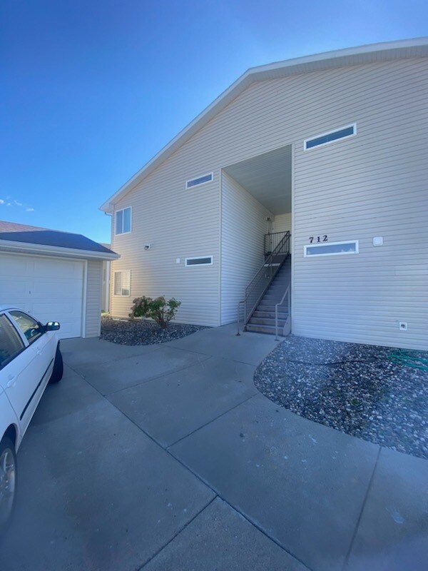 712 Oakmont Rd in Billings, MT - Building Photo - Building Photo