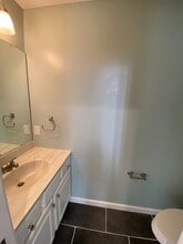 1041 Flora Lake Ct in Belleville, IL - Building Photo - Building Photo