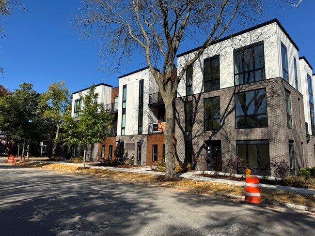 The Marguerite in Whitefish Bay, WI - Building Photo - Building Photo