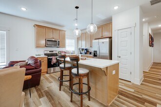 374 Arch St in Athens, GA - Building Photo - Building Photo