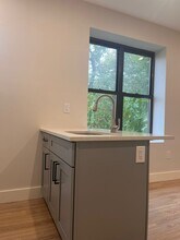 269 Martin Luther King Jr Dr, Unit 2C in Jersey City, NJ - Foto de edificio - Building Photo