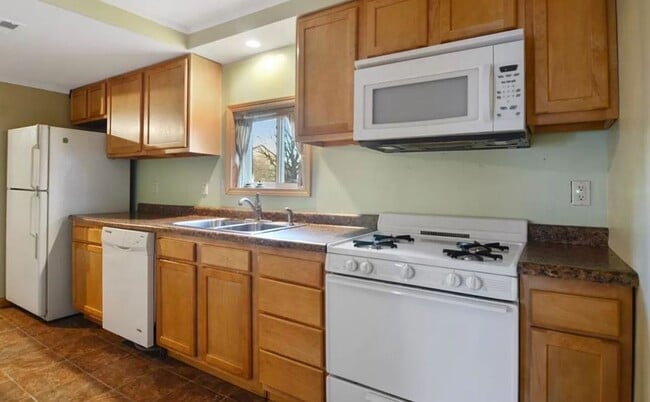 710 E Park St in Urbana, IL - Building Photo - Building Photo