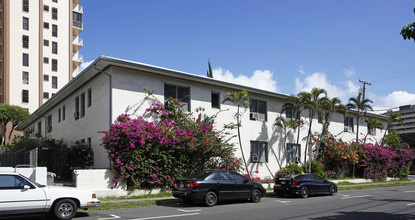 Academy Garden Apartments in Honolulu, HI - Building Photo - Building Photo