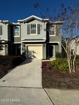 20 BELLA LAGO Cir in Port Orange, FL - Building Photo