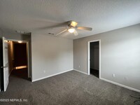 7848 Playpen Ct photo'