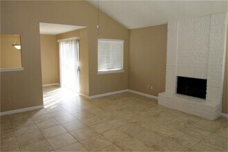 4802 Maurita Dr in Spring, TX - Building Photo - Building Photo