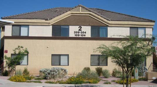 16040 N 27th St in Phoenix, AZ - Foto de edificio - Building Photo