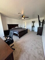179 Lexington in Kyle, TX - Building Photo