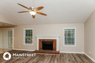 2528 Country Lake Cir in Powder Springs, GA - Foto de edificio - Building Photo