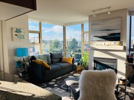 1316 W 11th Ave in Vancouver, BC - Building Photo