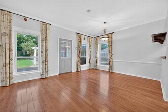 2483 Hodges Bend Cir in Sugar Land, TX - Foto de edificio - Building Photo