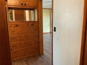 714 S 6th St in Clinton, OK - Building Photo - Building Photo