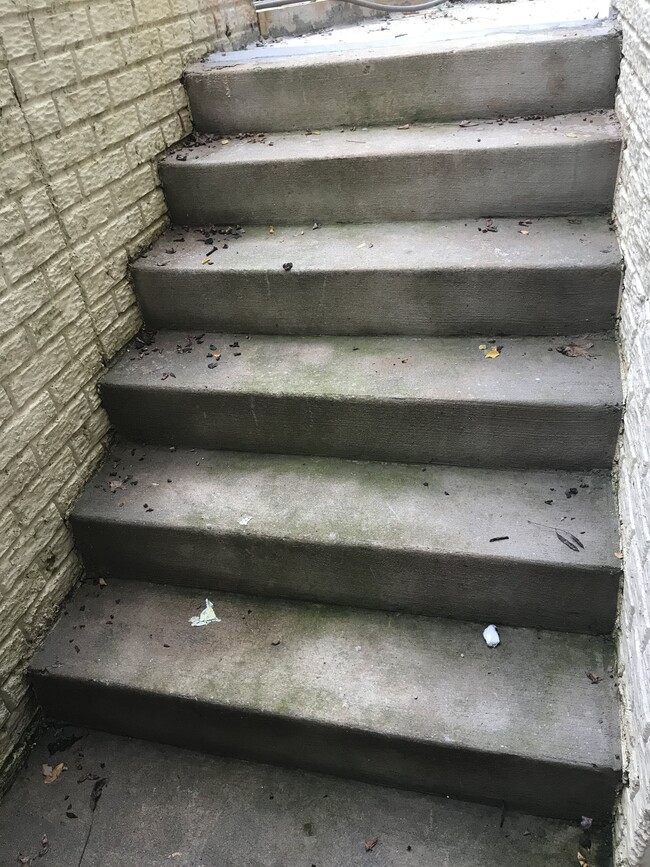 7402 Nigh Rd, Unit Basement