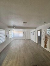 18 NW 57th St in Miami, FL - Building Photo - Building Photo