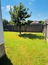 1314 Walden Pond Dr in Pflugerville, TX - Building Photo - Building Photo