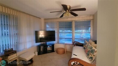 1252 Club Dr W in Delray Beach, FL - Building Photo - Building Photo