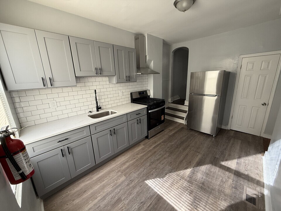 1456 Kaighns Ave in Camden, NJ - Building Photo