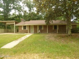 2018 Stewart Ln in Magnolia, MS - Building Photo