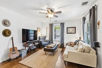 1311 Madison Ave in Austin, TX - Building Photo - Building Photo