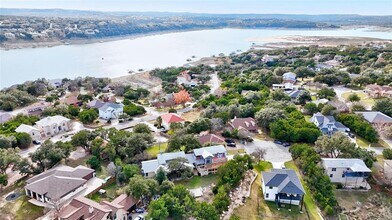 18500 Lakehead Cir in Lago Vista, TX - Building Photo - Building Photo