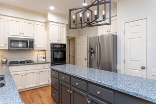 5008 Wood Valley Dr in Raleigh, NC - Building Photo