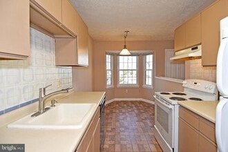 13640 Ambassador Dr in Germantown, MD - Building Photo - Building Photo
