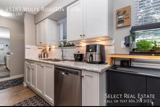 45185 Wolfe Rd in Chilliwack, BC - Building Photo - Building Photo