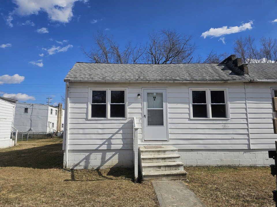 48 Buttonwood Ave in New Castle, DE - Building Photo